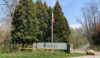 305 Parktrail Ln, Delhi, OH 45238