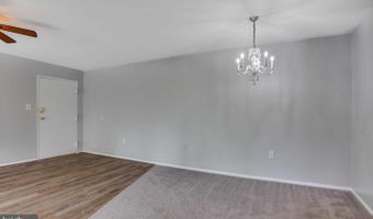 5614 BLOOMFIELD Dr 204, Alexandria, VA 22312