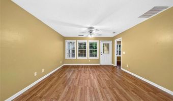 744 W Vincent Dr W, Athens, GA 30607