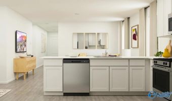17759 Tipper Ln, Athens, AL 35611