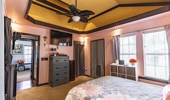 914 S A St, Arkansas City, KS 67005