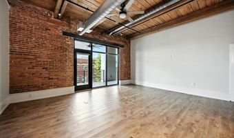 598 3Rd St 2200, Macon, GA 31201