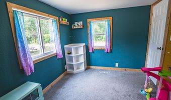 4130 4th St NW, Backus, MN 56435