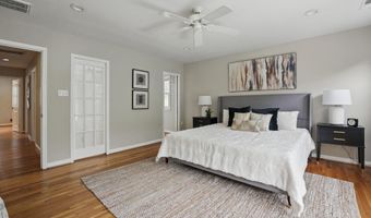 8121 BRIAR CREEK Dr, Annandale, VA 22003
