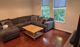 43432 APPLE ORCHARD Sq, Ashburn, VA 20148