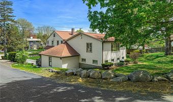 90 Putnam Pike, Johnston, RI 02919