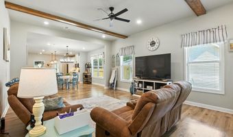 2501 Janet Dr, Benton, AR 72015