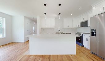 55 B Moulthrop St, Ansonia, CT 06401