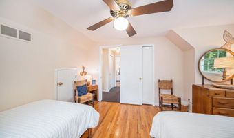 1507 Dicken Dr, Ann Arbor, MI 48103