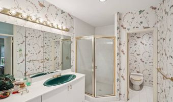 1 Morley Ct Albertson, Albertson, NY 11507