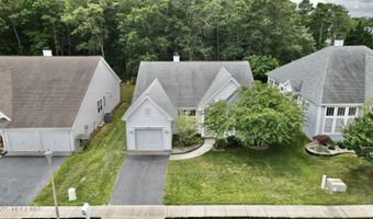 18 Valley Stream Pl, Barnegat, NJ 08005