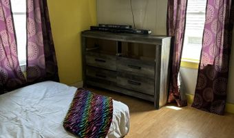 293 Grove St, Bangor, ME 04401