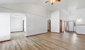 108 Pheasant Ave, Atkins, IA 52206