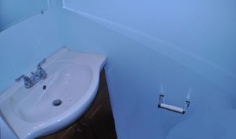 21 Goldsmith Ave, Beverly, MA 01915