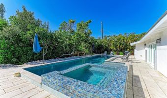 115 LOS CEDROS Dr, Anna Maria, FL 34216