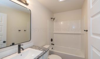 3002 Farmyard Dr, Amarillo, TX 79124