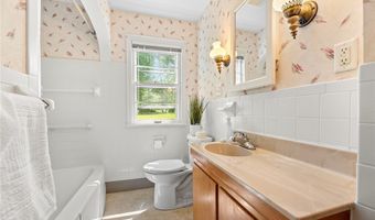 2330 Parkway Blvd, Alliance, OH 44601
