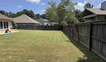 1995 Shelby Dr, Benton, AR 72015