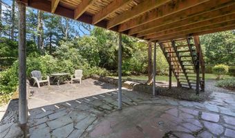 49 Magnolia Ln, Coventry, RI 02816