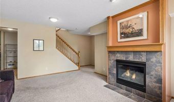 13122 Evermoor Pkwy, Apple Valley, MN 55124