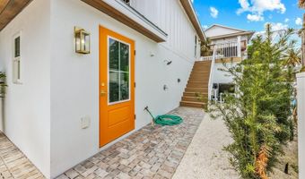 112 CEDAR Ave, Anna Maria, FL 34216