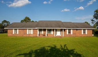 2115 Blackshear Hwy, Baxley, GA 31513