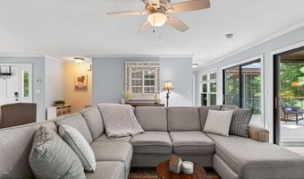 1002 Whitfield Point Rd, Anderson, SC 29626