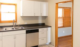 204 Acoma Dr, Clovis, NM 88101