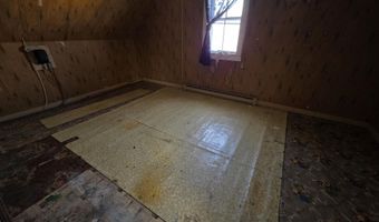 31 Granite St, Barre, VT 05641