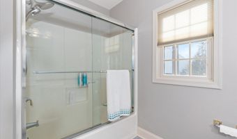 222 SILVER BIRCH Ln, Bear, DE 19701