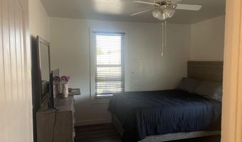 2325 Collins Ave, Carlsbad, NM 88220