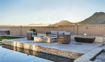 17066 Takipi Rd, Apple Valley, CA 92307