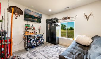 16 Peak View Dr, Buffalo, WY 82834