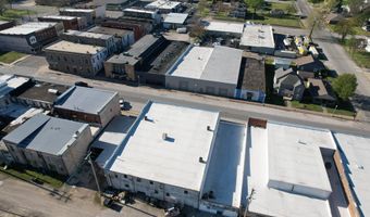 23 W Olive St, Aurora, MO 65605