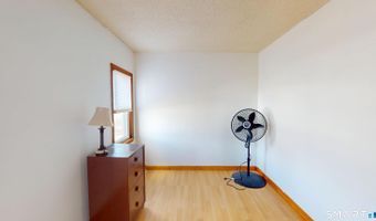 137 Brook St, Bristol, CT 06010