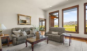 306 Glenbrook Ln, Belgrade, MT 59714