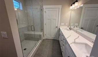 20 Craftsman Overlook Rdg, Arden, NC 28704