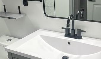 4808 MOORLAND Ln 801, Bethesda, MD 20814