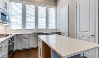 4128 Runyon Rd, Addison, TX 75001