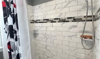 168 Beverly Dr, Barnegat, NJ 08005