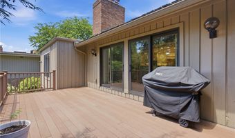 483 Concord Downs Ln, Aurora, OH 44202