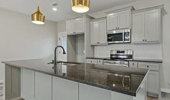 2018 Yellowstone Dr, Barling, AR 72903