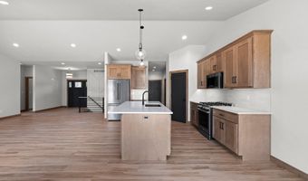 5728 W SPENCER St, Appleton, WI 54914