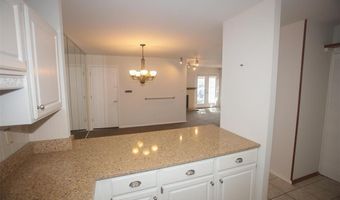 1340 Holgate Dr F2, Ballwin, MO 63021