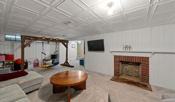 851 Mt Pleasant Ave, Ann Arbor, MI 48103