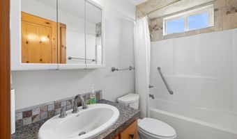 15816 S WAVE Rd, Mulino, OR 97042