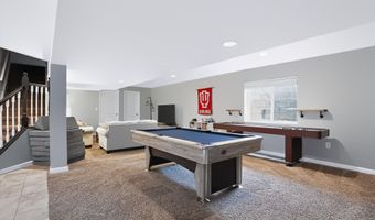 3222 Cherokee Cir, Bargersville, IN 46106