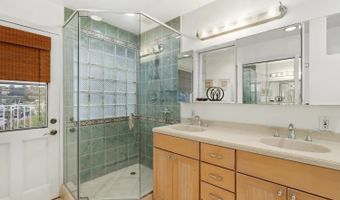 768 Sonrisa St, Solana Beach, CA 92075