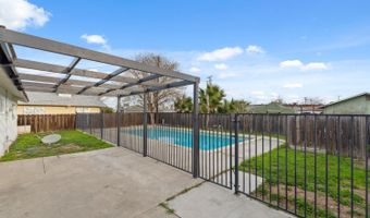 14177 Park St, Armona, CA 93202