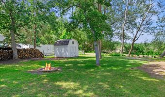 10538 Montgomery Ave NW, Annandale, MN 55302